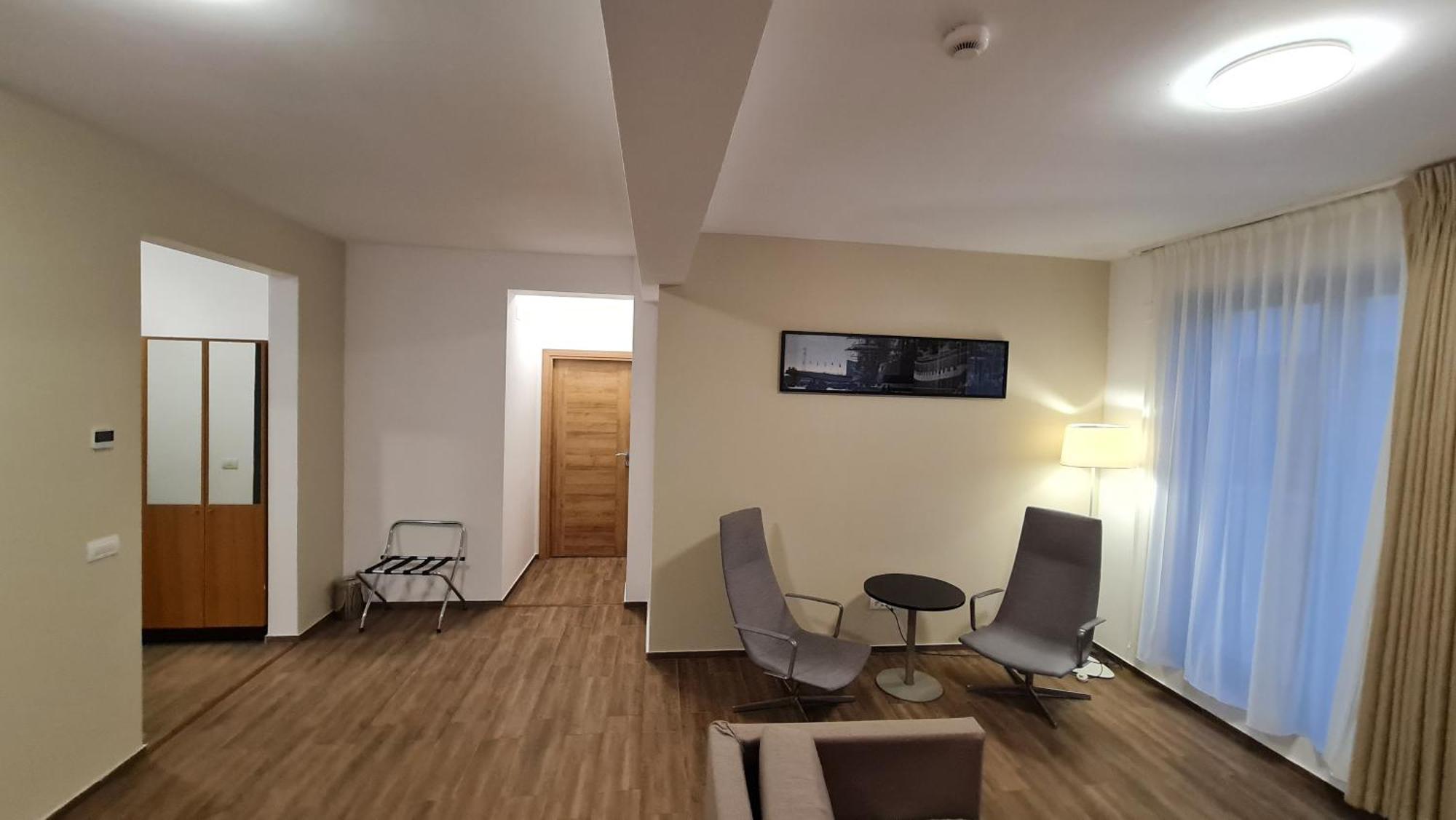 Jafar Resort 11 Penthouse Тимишоара Экстерьер фото