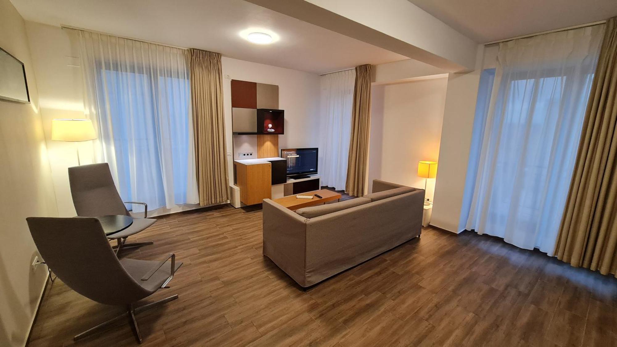 Jafar Resort 11 Penthouse Тимишоара Экстерьер фото